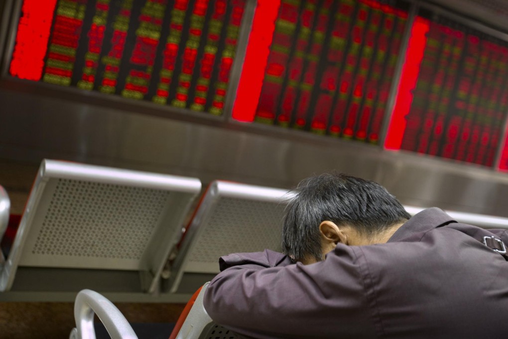 China's stock and currency declines have produced a windfall for asset managers betting on an emerging-market slump.Photo: AP