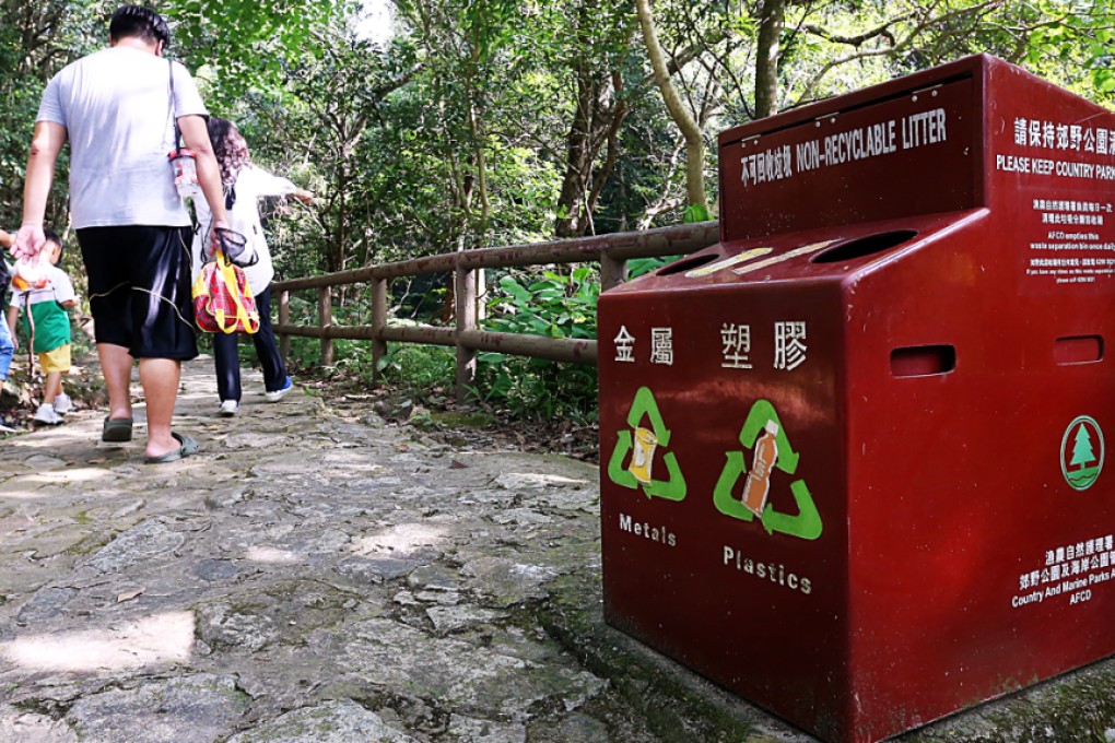 Officials want to persuade hikers to take their rubbish home. Photo: K.Y. Cheng