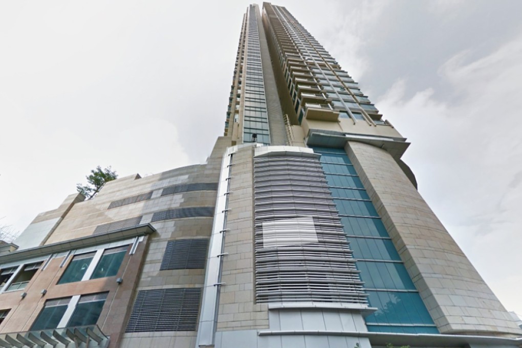 One of the two Wei burglars climbed at least eight storeys down a block at Billionaire Royale. Photo: SCMP Pictures