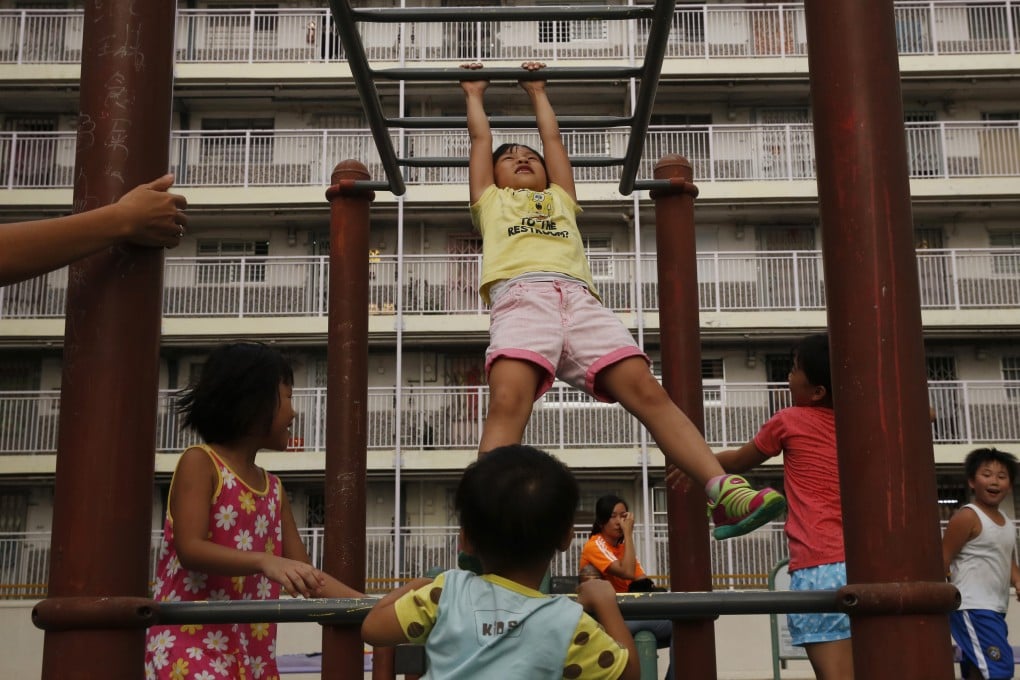 Lacklustre housing sales in Hong Kong followed the US Federal Reserve's decision to keep interest rates unchanged. Photo: AP