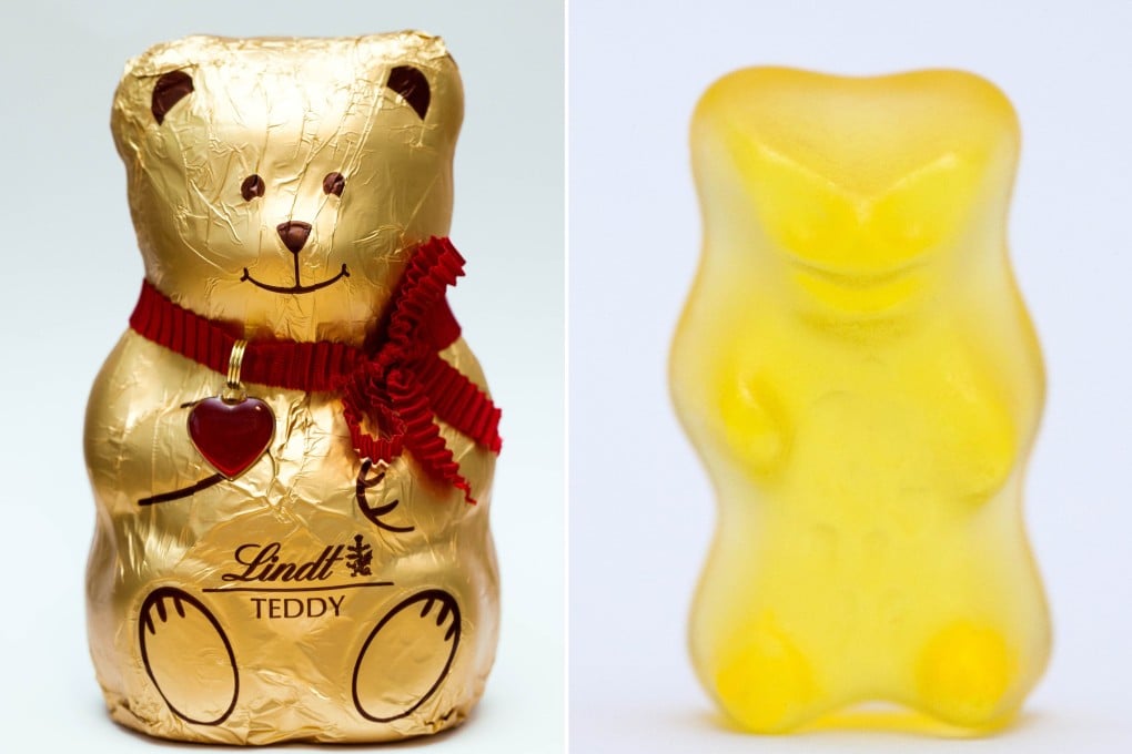 The gold gummy bear made by Haribo (R) and a foil-wrapped chocolate "Teddy" (L). Haribo lost a long-running battle against Lindt when a German federal court ruled that the chocolate teddy bears produced by the Swiss giant were not a copy of the German sweets maker's gummy bears. Photos: AFP and EPA