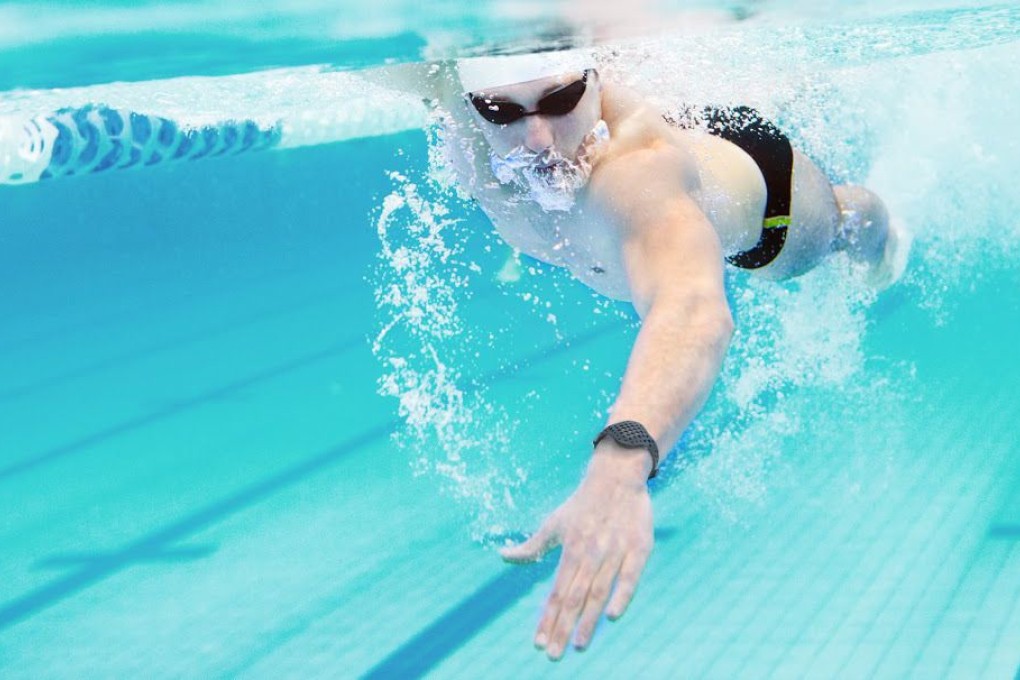 Moov Now critiques your workout, including swimming style
