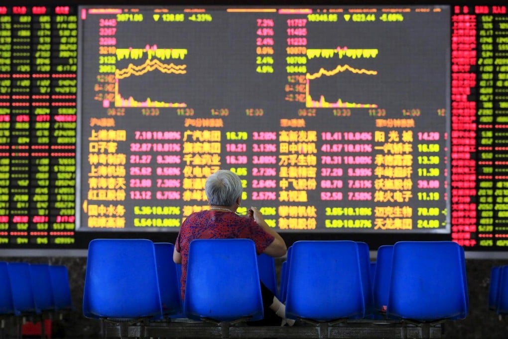 The Shanghai Composite Index lost 4.78 per cent in September alone, for a combined fall of 28.6 per cent in the third quarter. Photo: Reuters