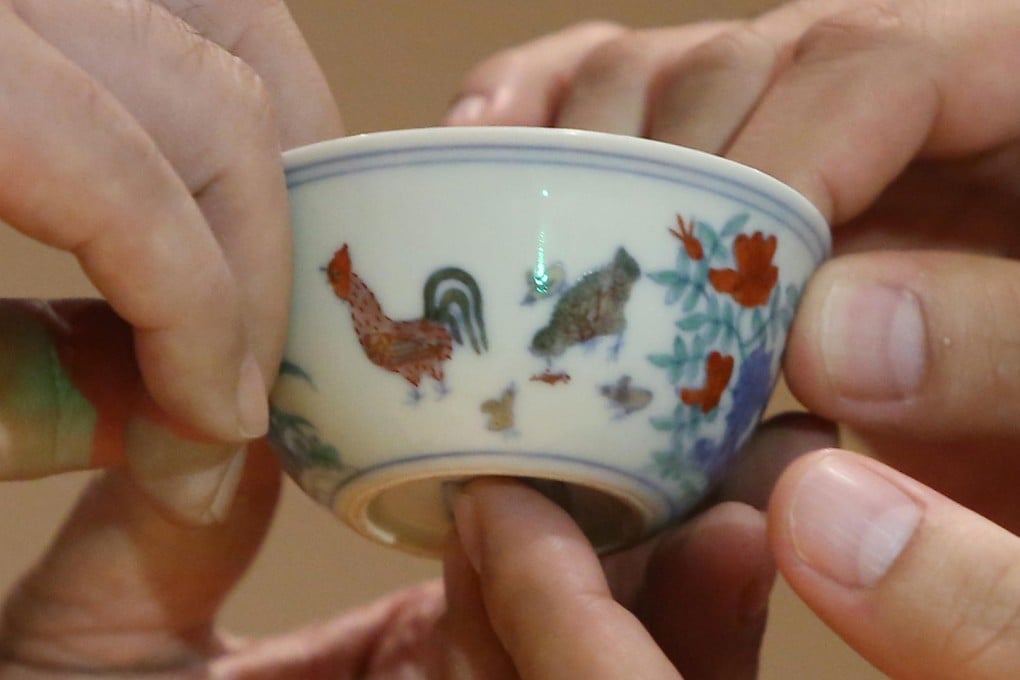 The Ming-period ceramic "chicken cup" that Liu bought in April 2014 for HK$281 million. Photo: Sam Tsang