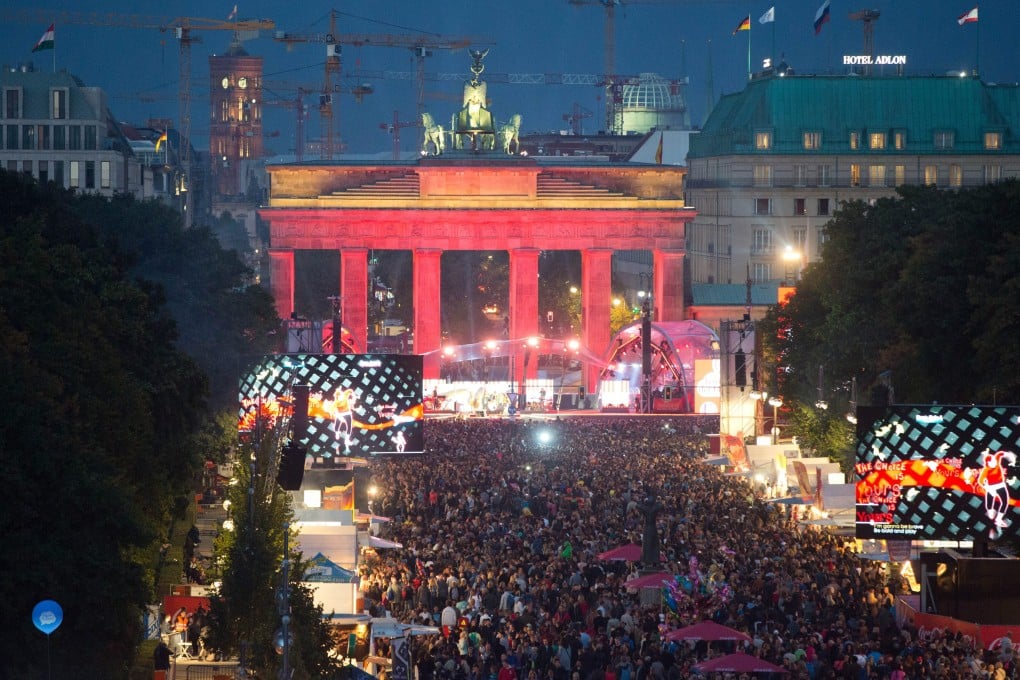 Visitors flock to the celebrations marking the 25th anniversary of the German reunification in Berlin. Photo: EPA