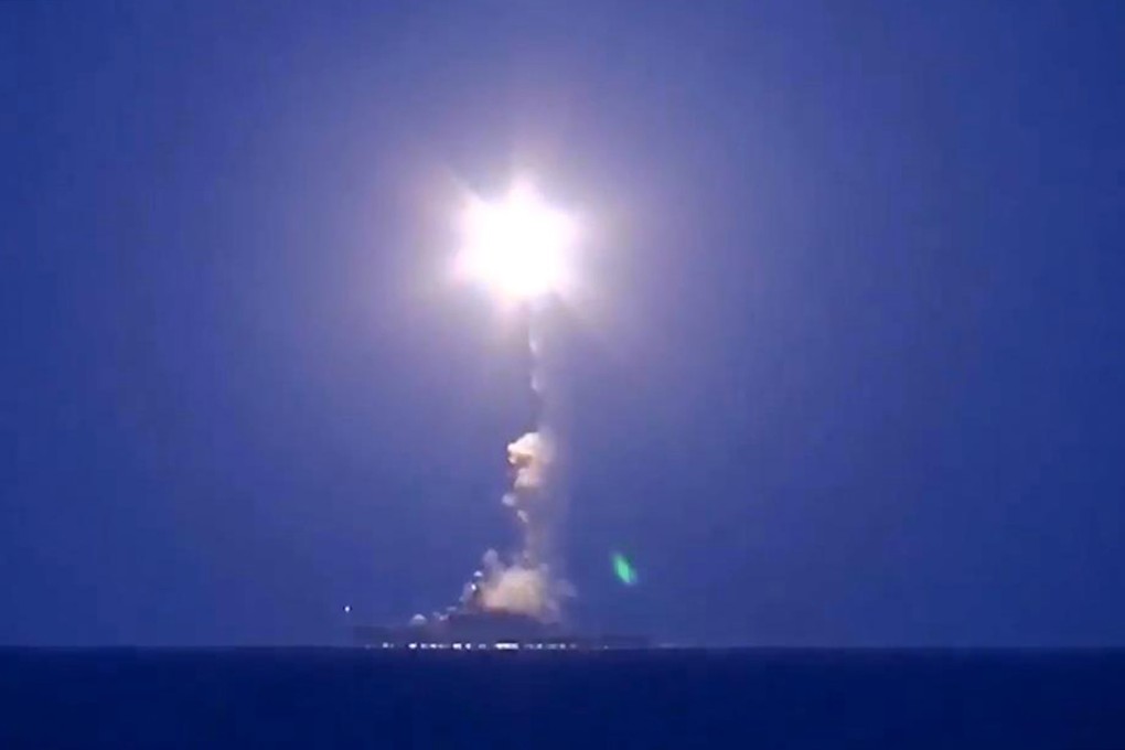 Russia dramatically escalated its air war in Syria on Wednesday, unleashing heavy bombardments and cruise missile strikes from the Caspian Sea as cover for a major Syrian army ground offensive. Photo: Tass/TNS