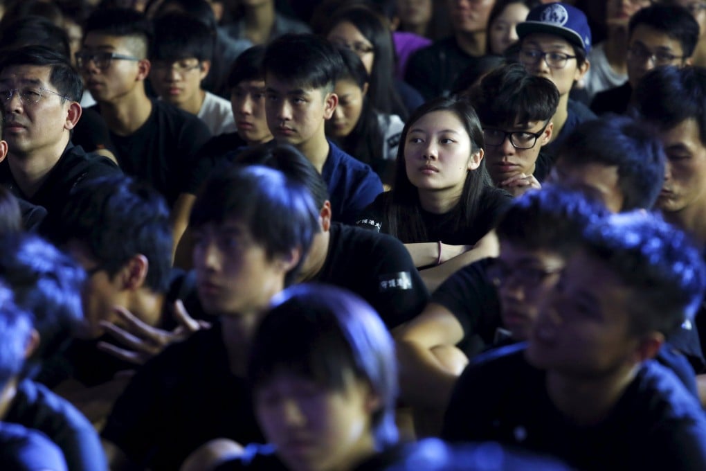 HKU students and staff attend a rally over the appointment saga. Protests are one way of letting a government know about frustrations. Photo: Reuters