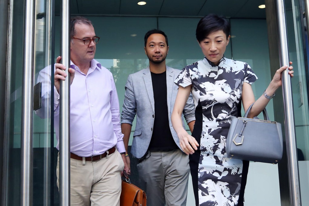 Ken Tsang (centre) yesterday.