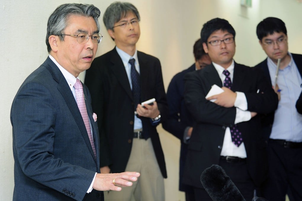 Japanese Deputy Foreign Minister Shinsuke Sugiyama speaks to reporters in Seoul ahead of a summit between South Korea, Japan and China on Sunday. Photo: Kyodo
