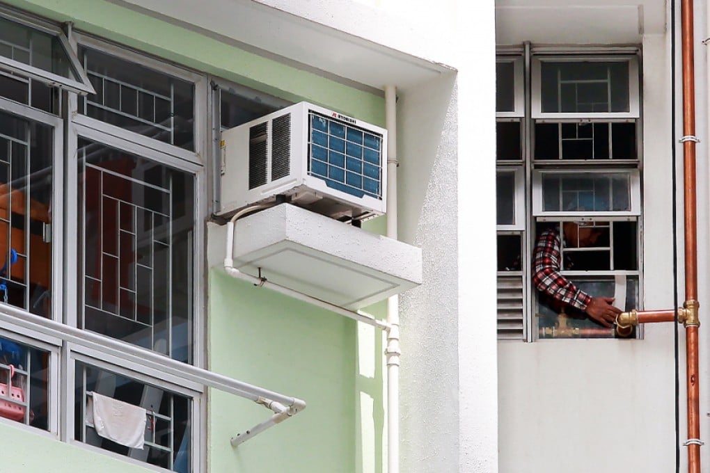 The Waterworks Ordinance stipulates that licensed plumbers are solely responsible for supervising projects, the Hong Kong Institution of Engineers stated. Photo: May Tse