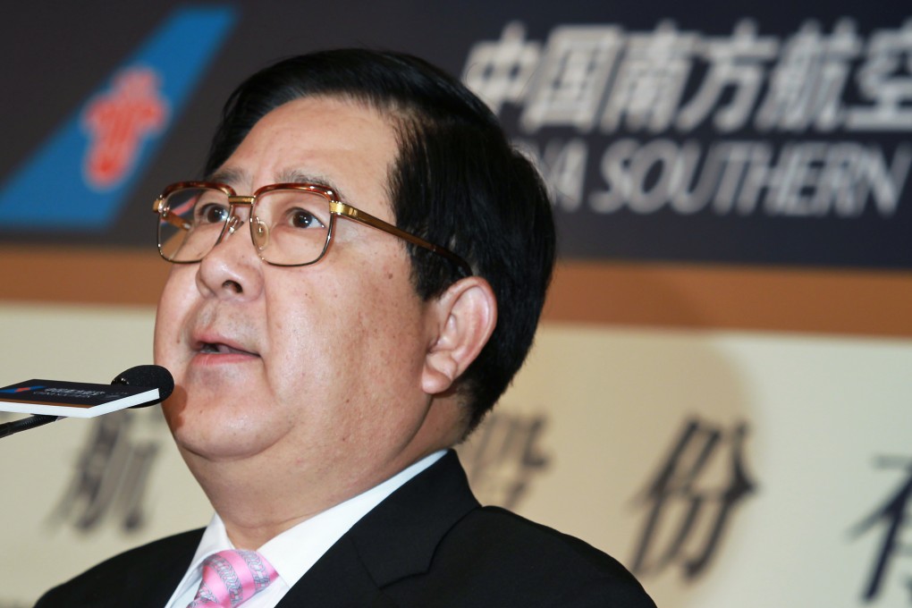 Si Xianmin, Chairman of China Southern Airlines announced the company's 2009 annual results at Admiralty, Hong Kong. Photo: SCMP Pictures