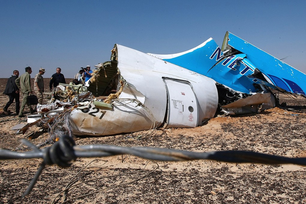 Britain and the US said that the Russian plane that crashed in Egypt this week might have been brought down by a bomb. Photo: EPA/RUSSIAN EMERGENCY MINISTRY