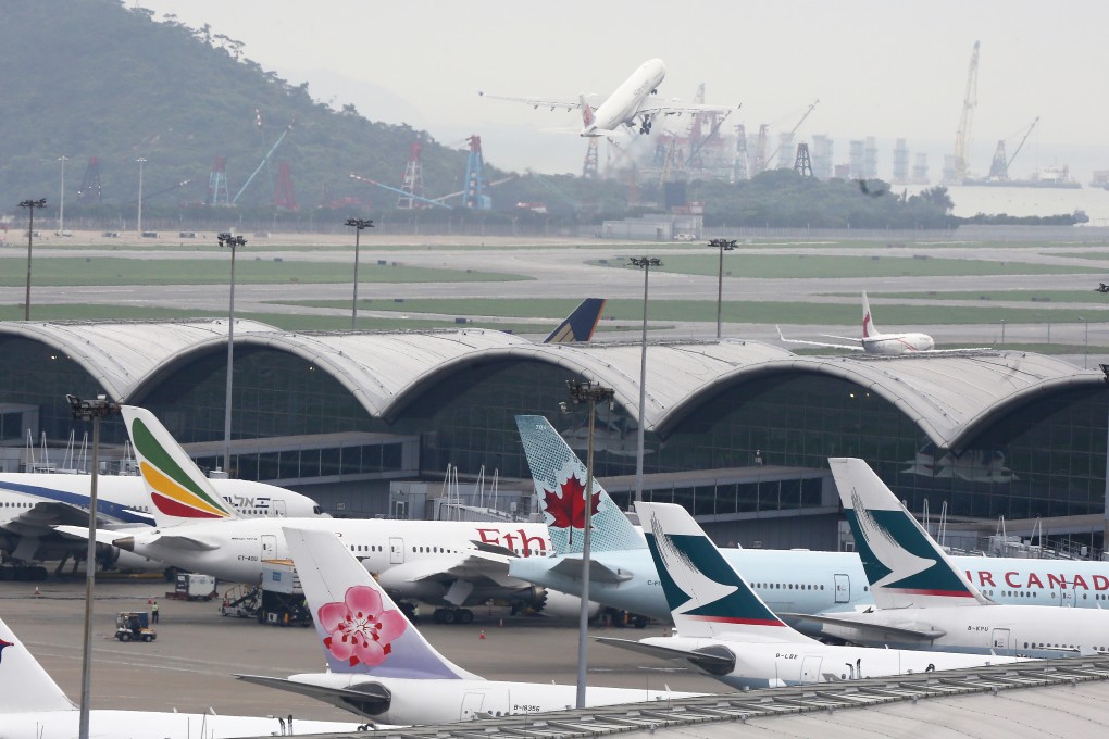 A two-year study will be carried out by the Airport Authority to look into the feasibility and impact of more night flights. Photo: Sam Tsang