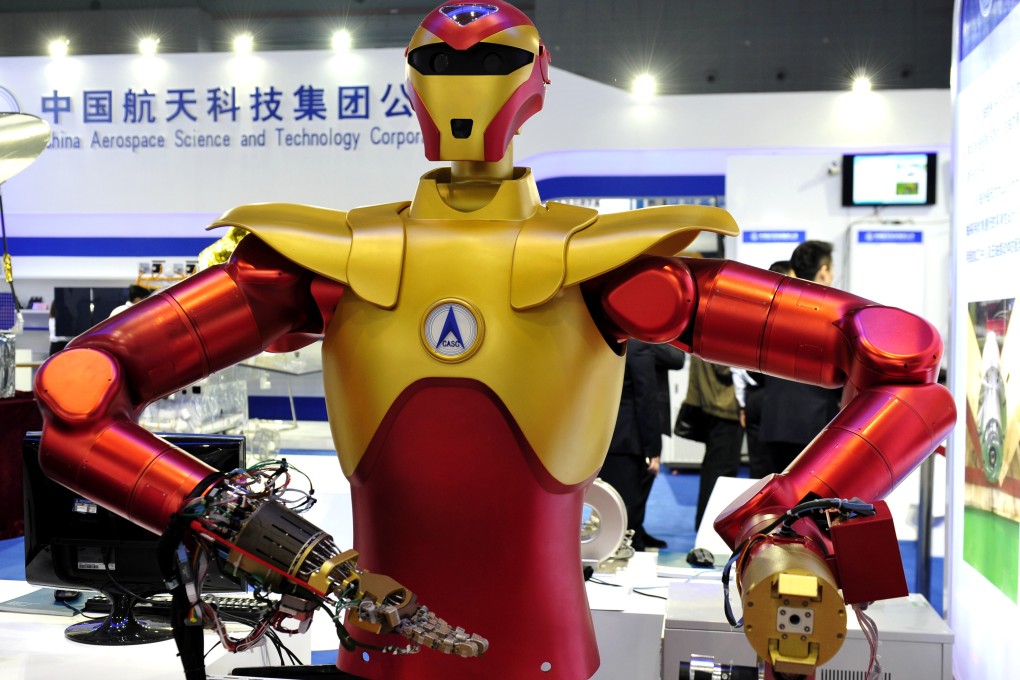 The robotic astronaut "Xiaotian" at the 17th China International Industry Fair in Shanghai, east China. Robots are now taking journalism posts, too. Photo: Xinhua