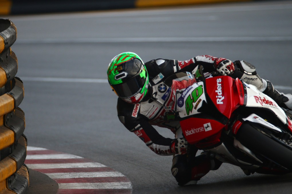 Martin Jessopp calmly negotiates a bend during qualifying yesterday as he clinches pole position. Photo: SCMP Pictures