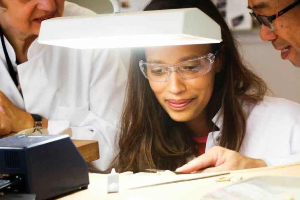 L’ÉCOLE Van Cleef & Arpels in Hong Kong Back to School in March