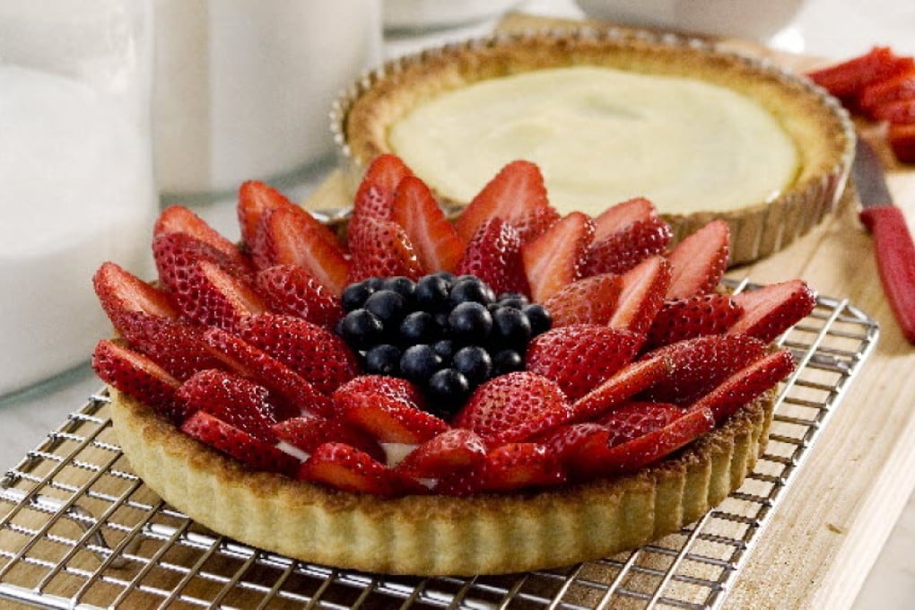 Strawberry-blueberry tart with pastry cream