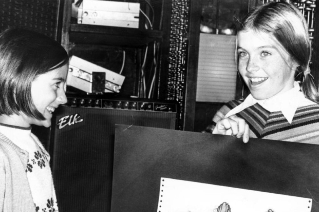 [SCMP Archive] Young Jill wins top prize for ‘Nessie’ painting