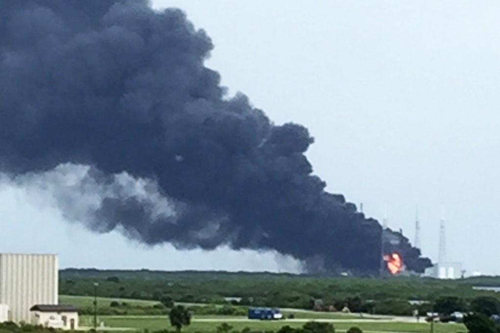 An explosion on the launch site of a SpaceX Falcon 9 rocket is shown in Cape Canaveral, Florida, US September 1, 2016.