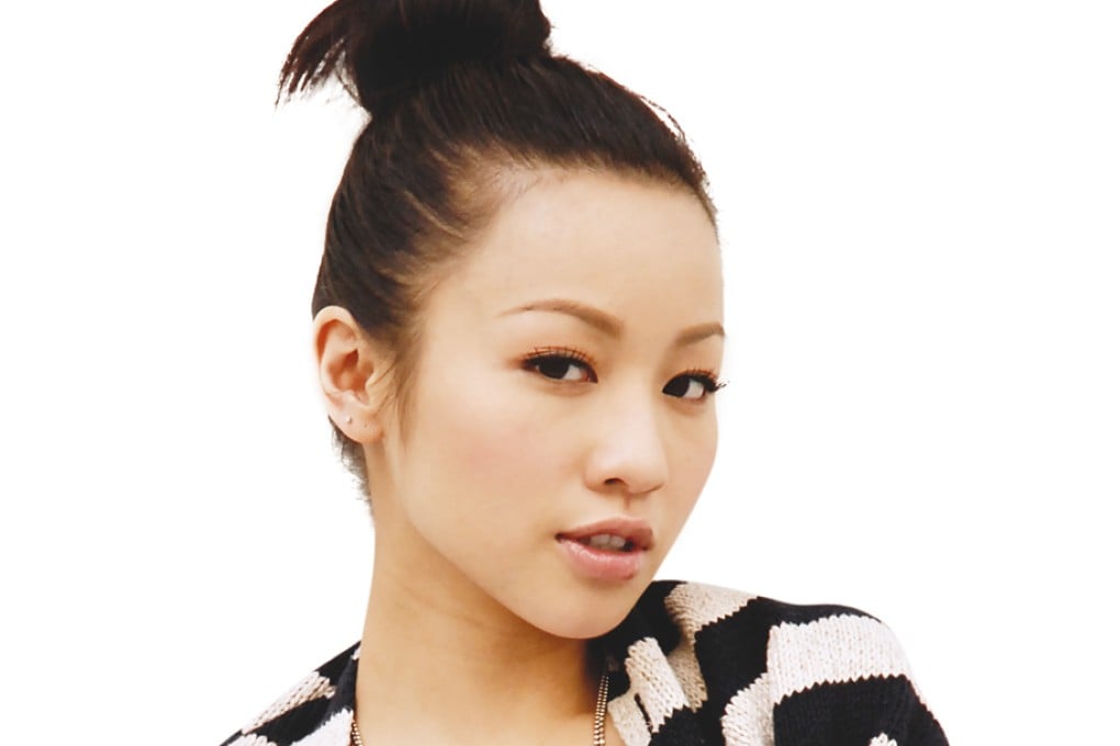 Cantopop Star Stephanie Cheng