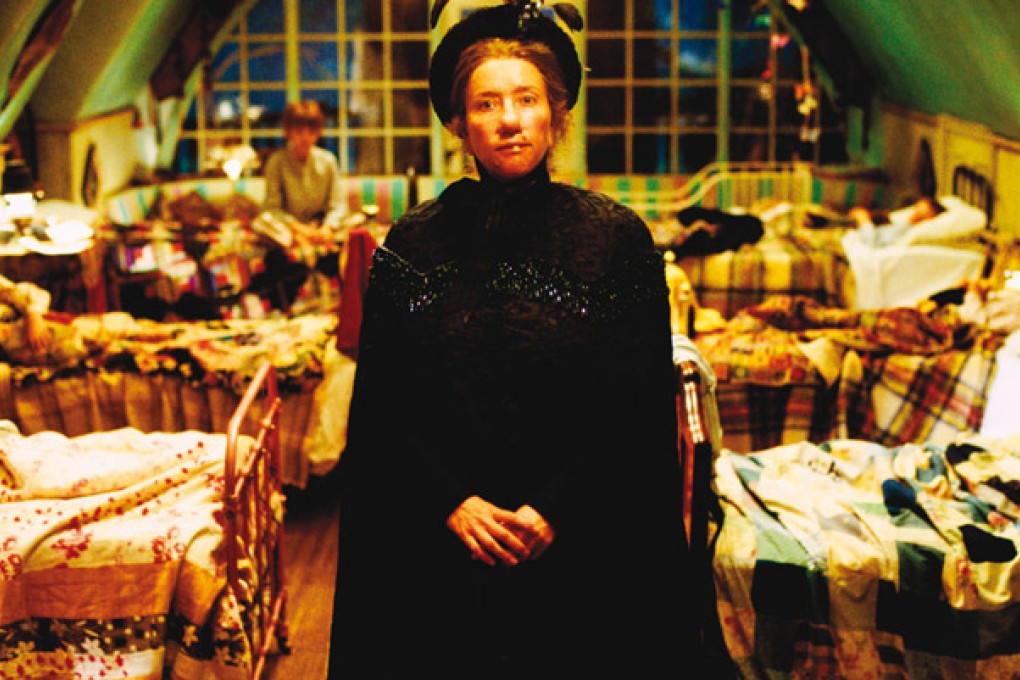 Alternative Movie Reviews of Nanny McPhee