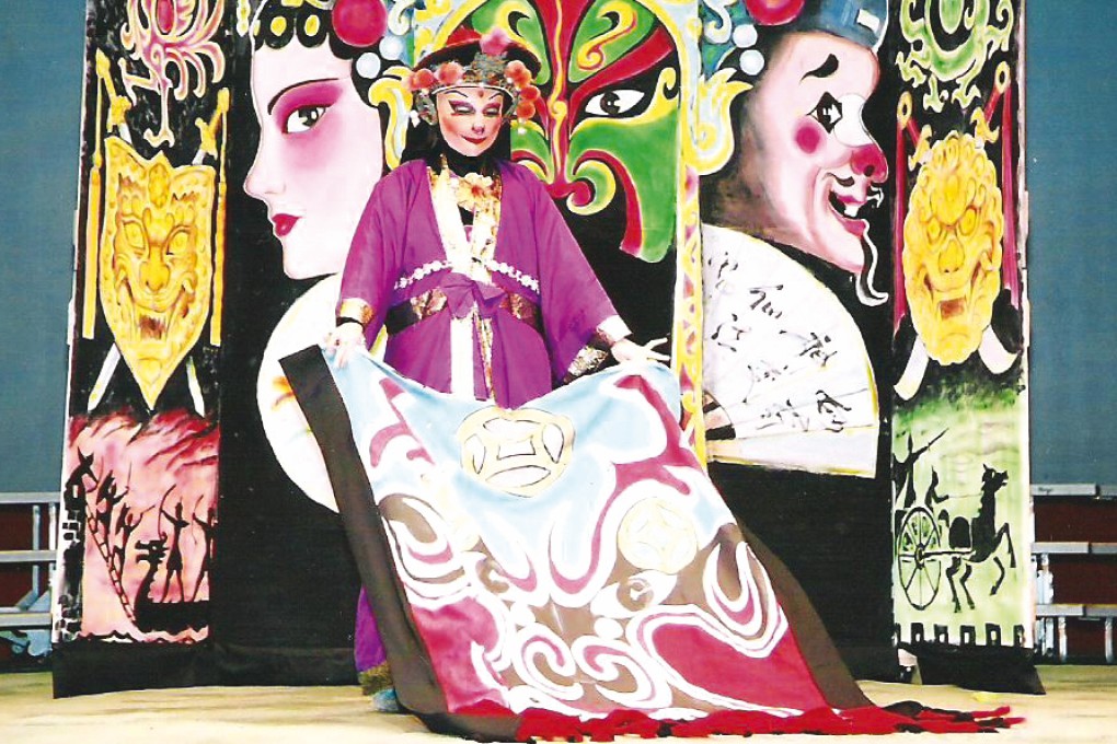 Anna Chau: face-switcher