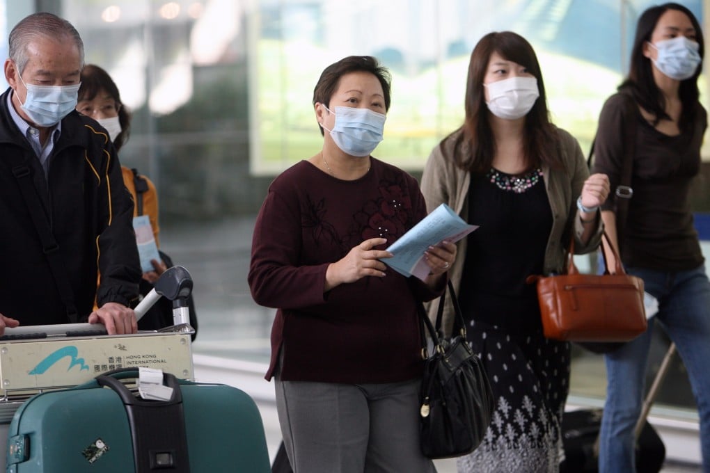 Hong Kong Raises Alert As China’s H7N9 Death Toll Grows