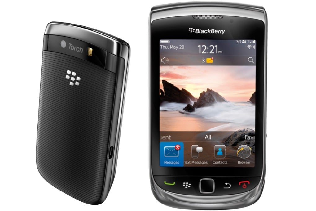 Blackberry Torch now available for pre-order