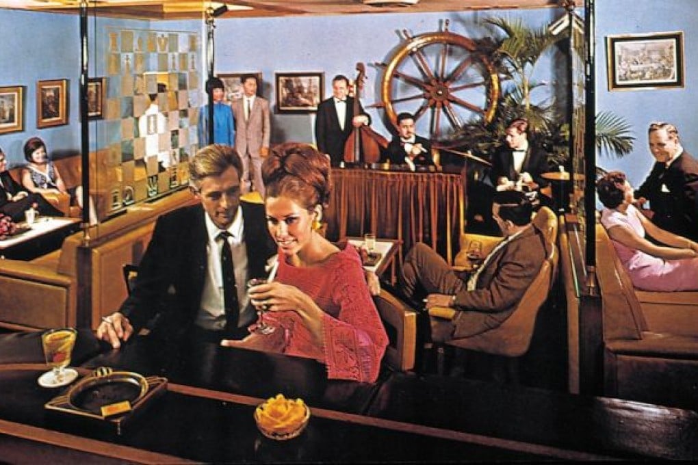 Captain's Bar in the 1960s. Photo: Mandarin Oriental