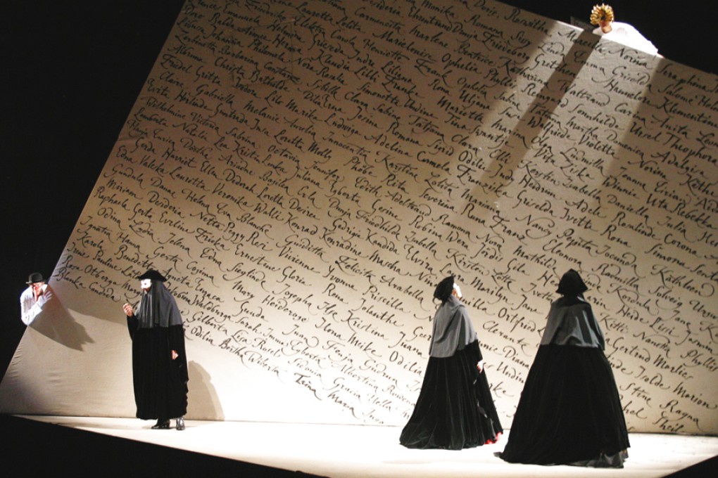 Don Giovanni: Semper Opera Dresden and Opera Nuremberg.