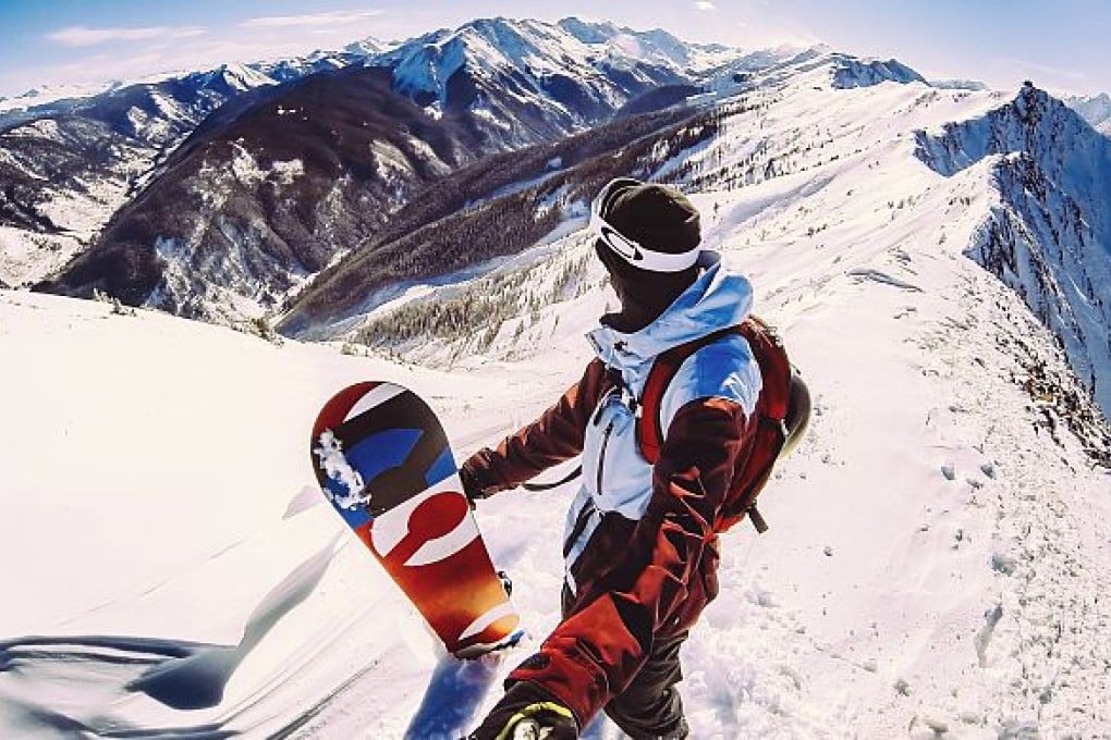 Buy Snowboarding Equipment in Hong Kong