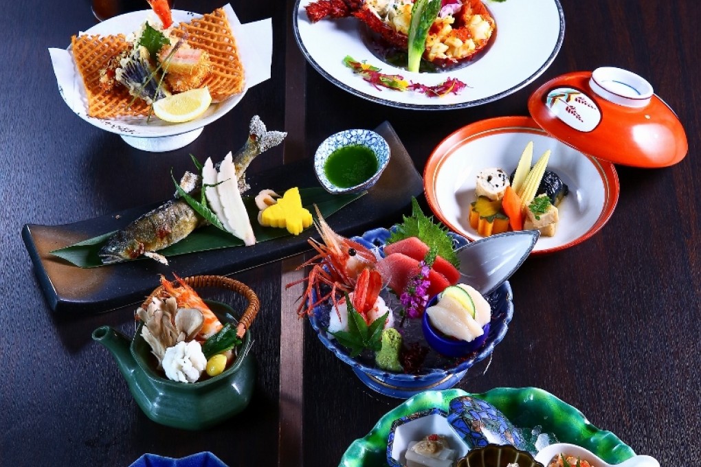 Tableware plays an essential role in the kaiseki set at Inakaya.