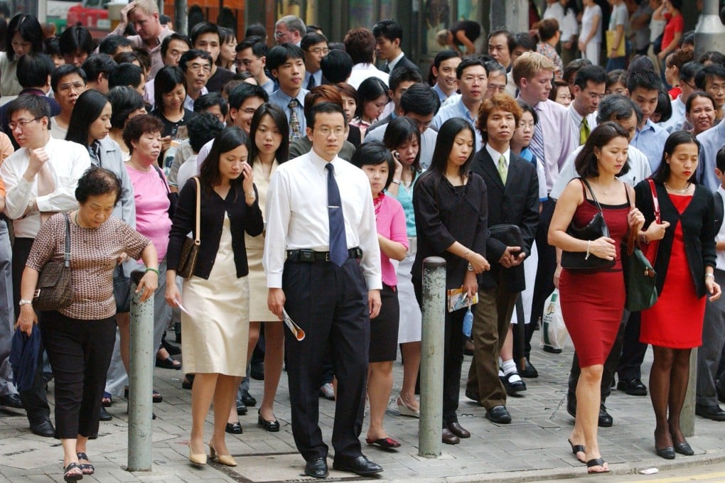 About a third of females living in the Central and Western District have yet to walk down the aisle. Photo: Ricky Chung/SCMP