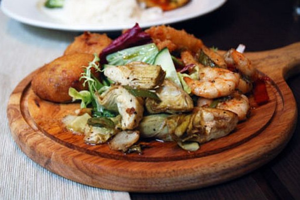 Tapaella Grill