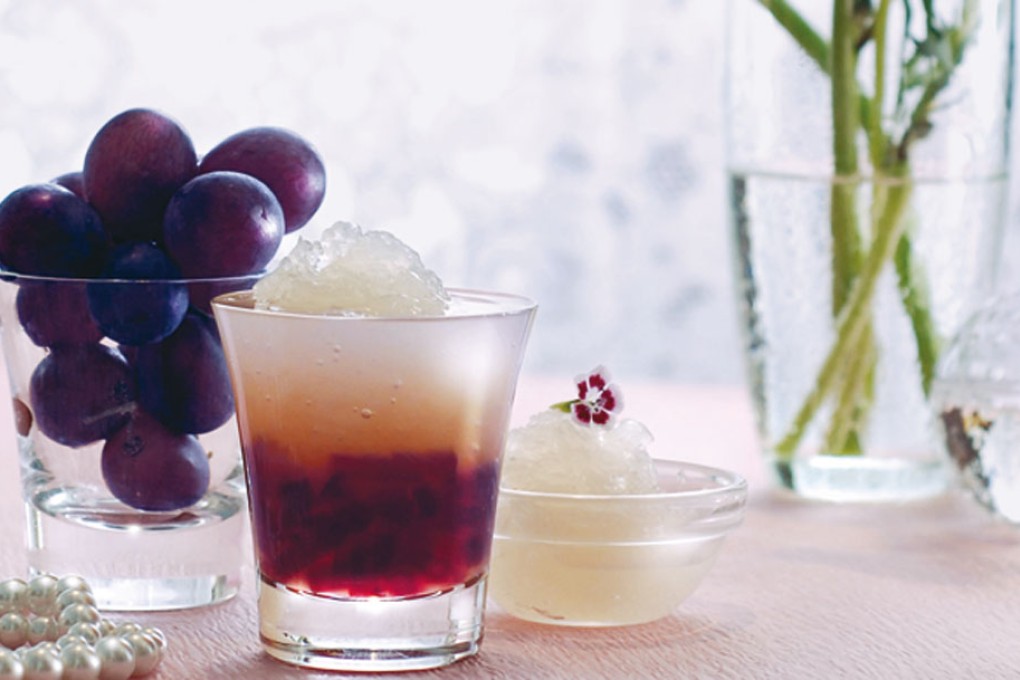 Tea Total - bird’s nest and grape shooter at Café on the PARK