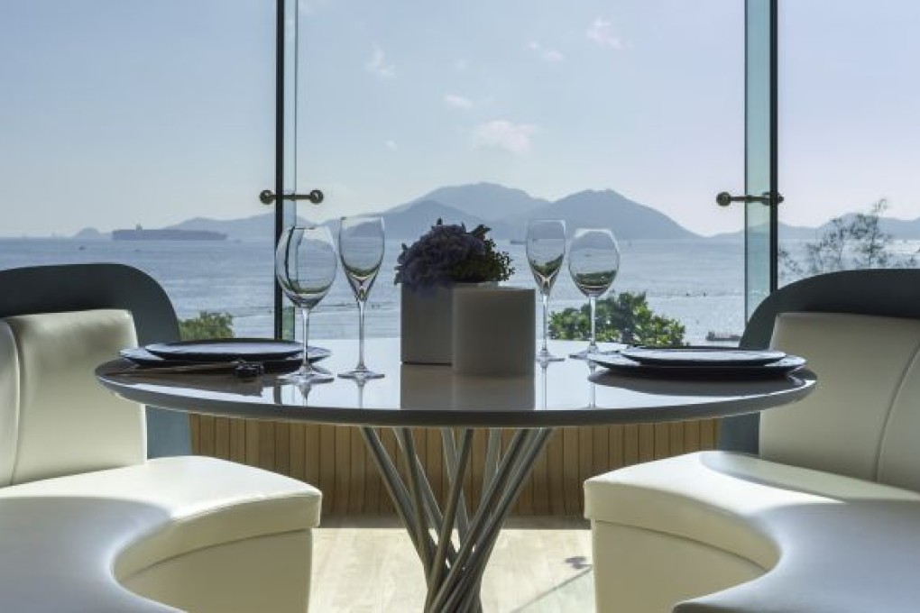 The Ocean at Repulse Bay