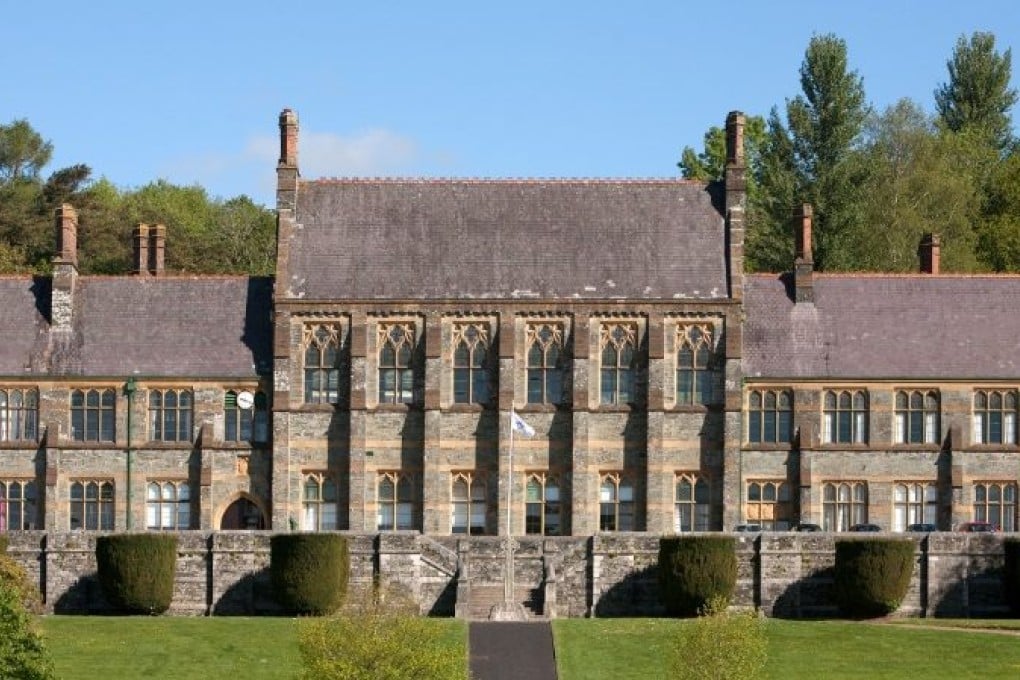 Preparing the ground for high-achievers