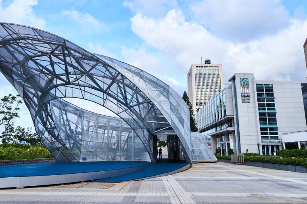 The "Hong Kong ∞ Impression" exhibition, running until November 30 at the City Gallery, features a neo-futuristic outdoor space that encourages artists and everyone else to express their impressions of the city.