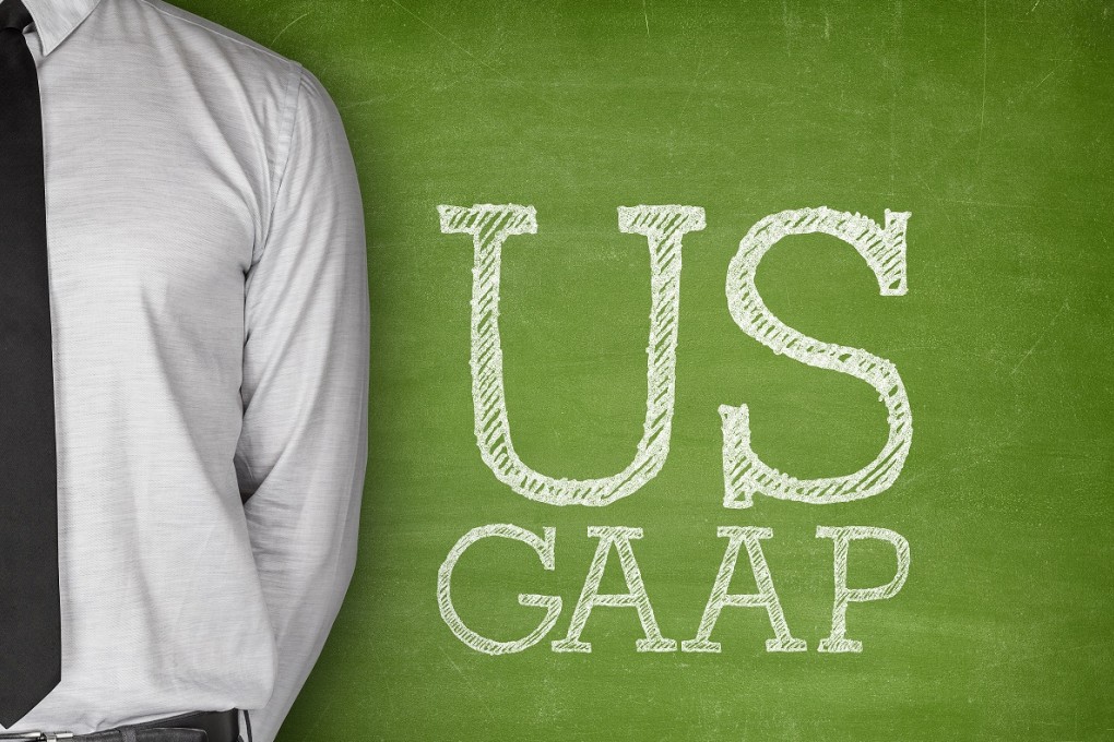 GAAP Versus Street Earnings:The Role of Accounting Conservatism