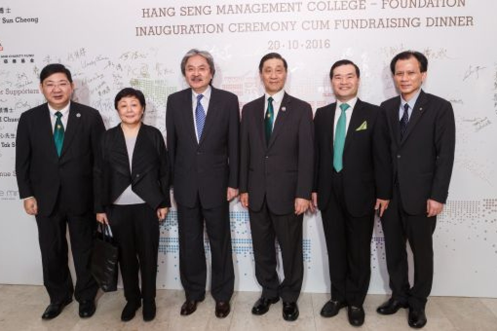 Fundraising dinner heralds HSMC push for new status