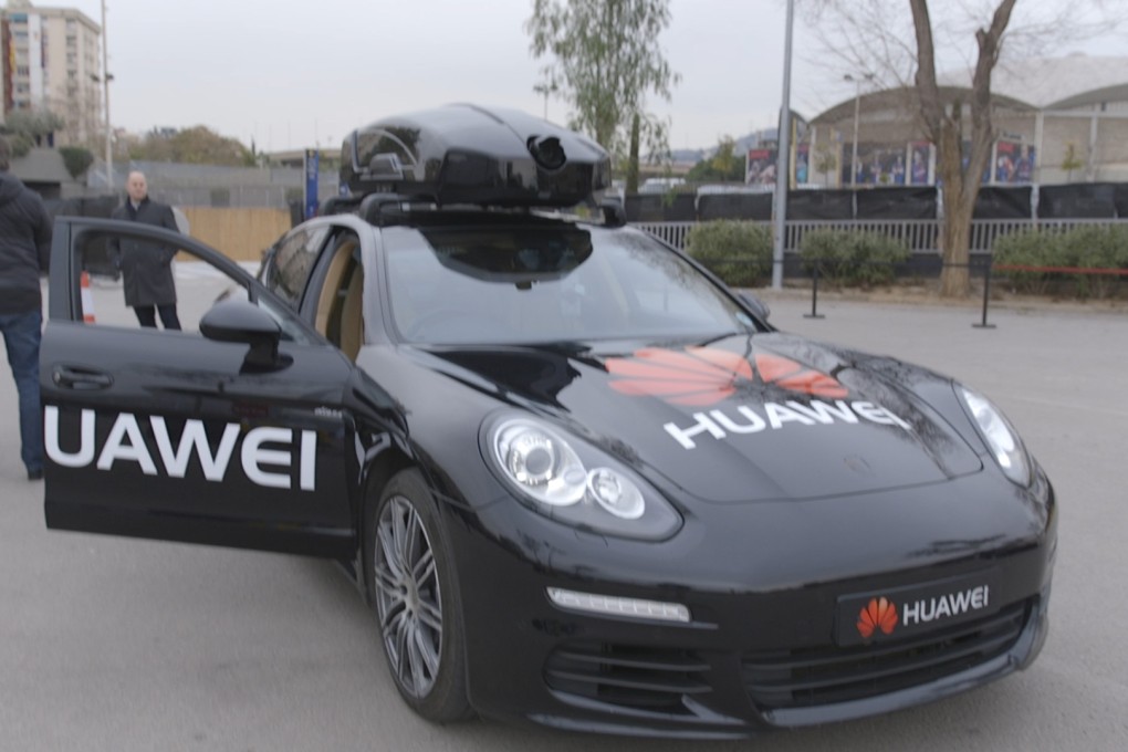Huawei uses the smartphone’s AI to recognize and avoid obstacles