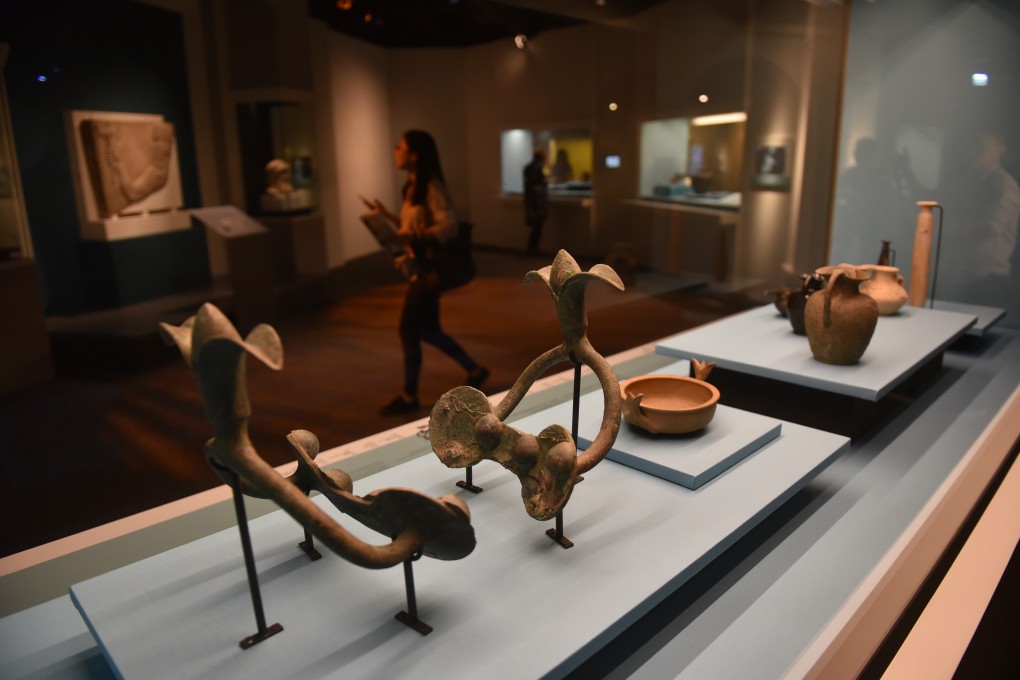 Counterfeited luxurious items in cheaper materials were produced for mass consumption. (Collection of the British Museum)