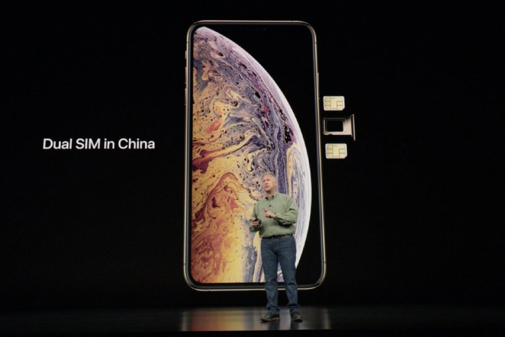 Apple introduces iPhones with dual SIM trays only in China