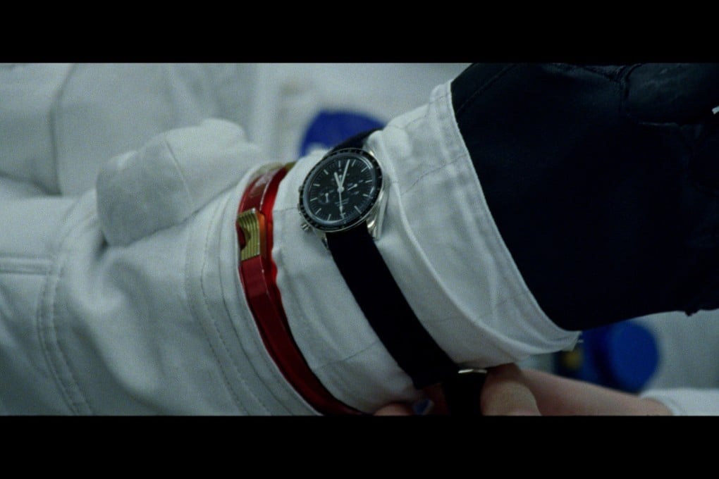 Clip from First Man showing an astronaut wearing the OMEGA Speedmaster ST 105.012.