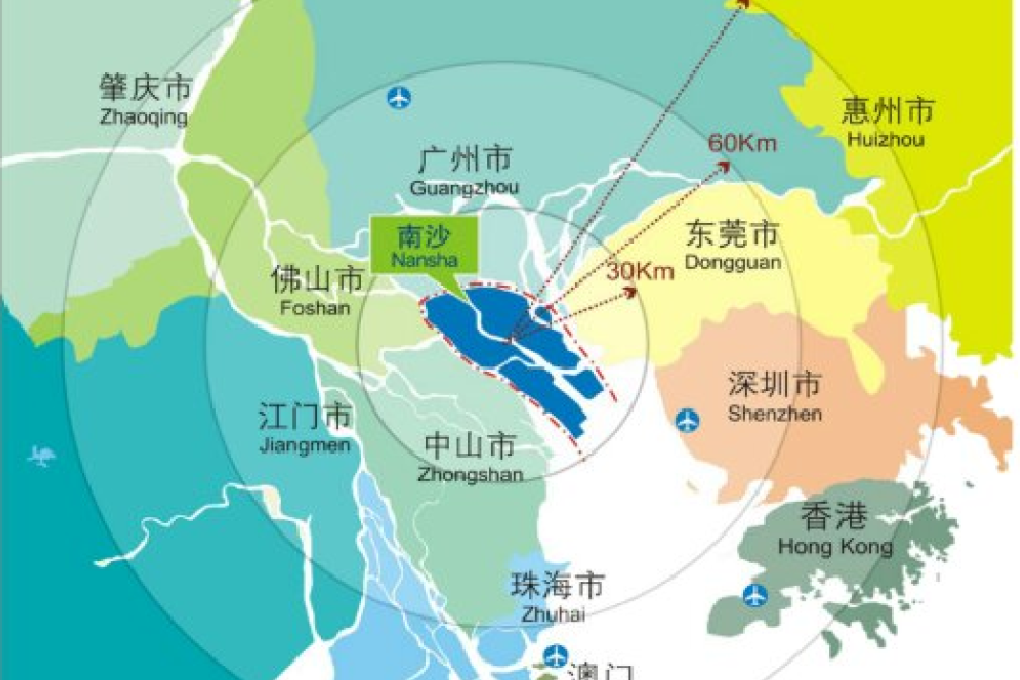 it takes only half an hour to travel from Nansha，where's located at the geographic center of the Greater Bay Area, - to other major urban cities in the area, including Hong Kong, Shenzhen, Dongguan and Macao.