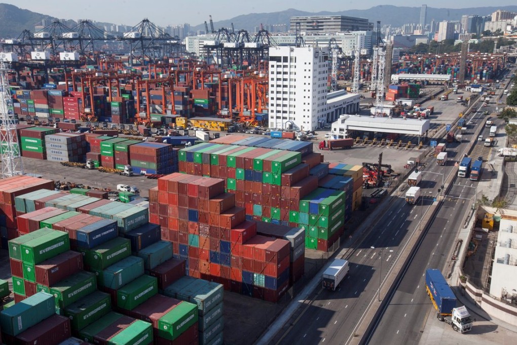 Hong Kong's share of the south China cargo base had dropped from more than 70pc in 2010 to below 40pc in 2011.