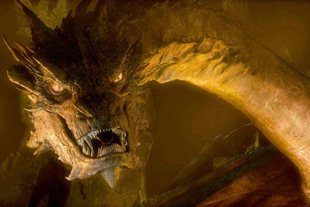 16+ Tolkien Smaug Drawing