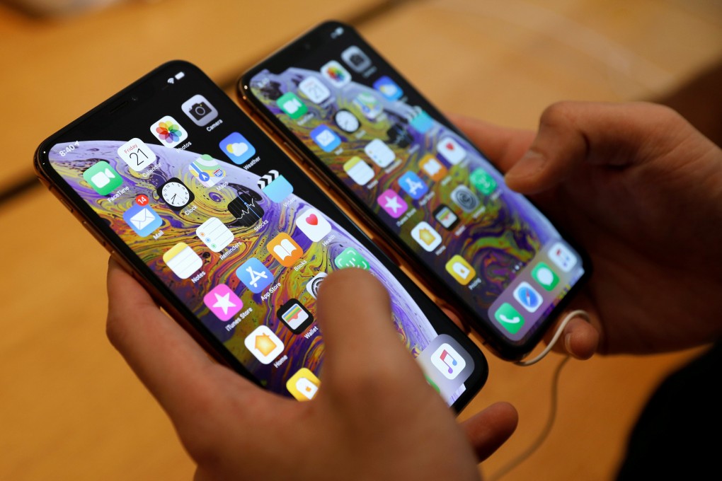 The iPhone XS Max with 512 GB of storage costs a whopping US$1950 in China. (Picture: REUTERS/Edgar Su)