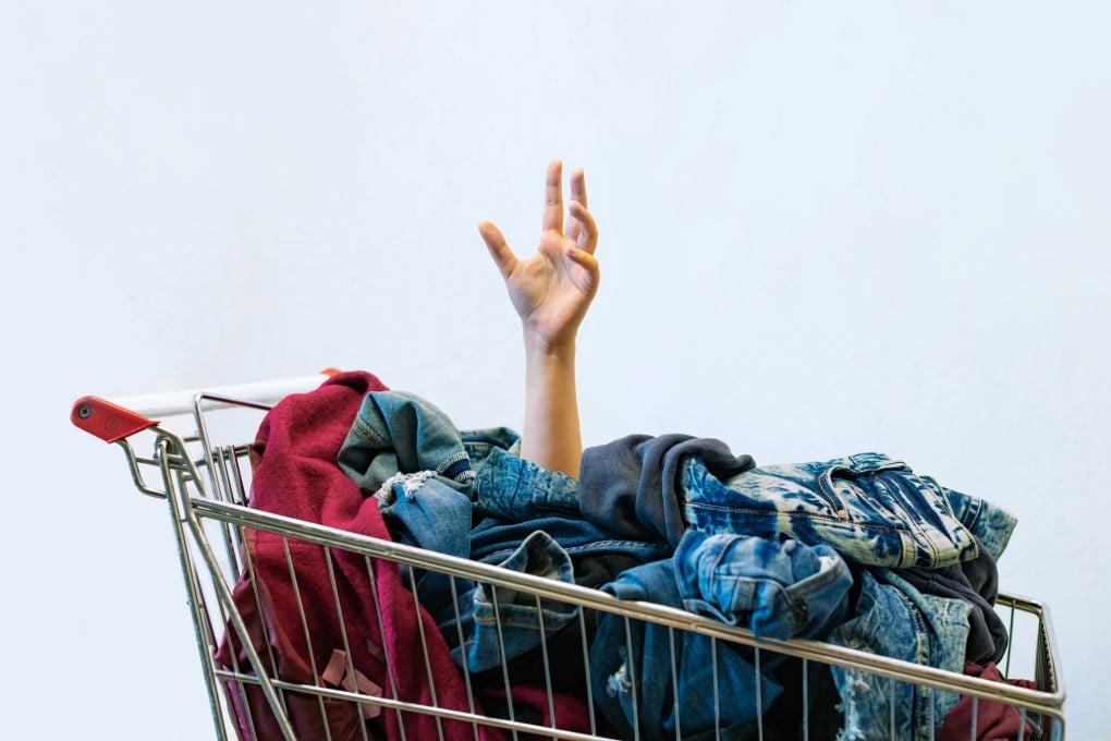 5 tips to help you shop less, resist buying things you don't need, and save money