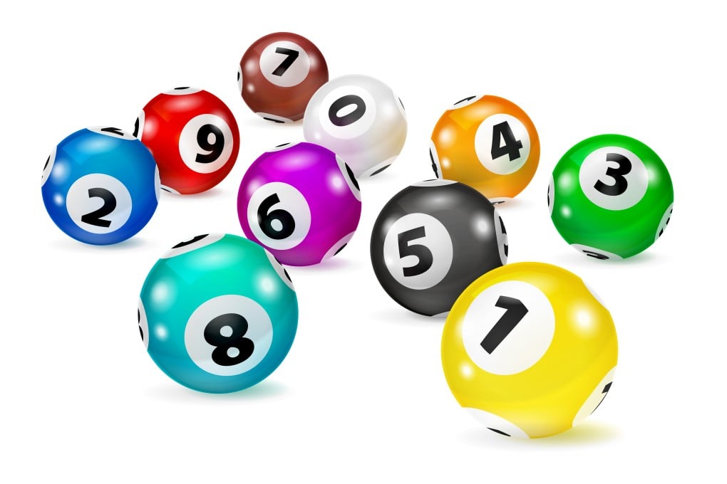 The Influence of Lucky Numbers on Investment Decisions